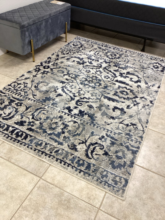 Rug