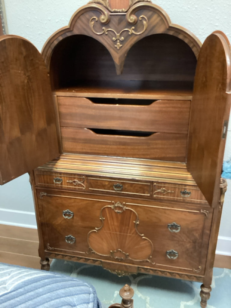 Chest